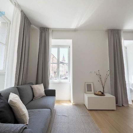Apartament Cavana 3 Tirabora Short Rent Triest Zewnętrze zdjęcie