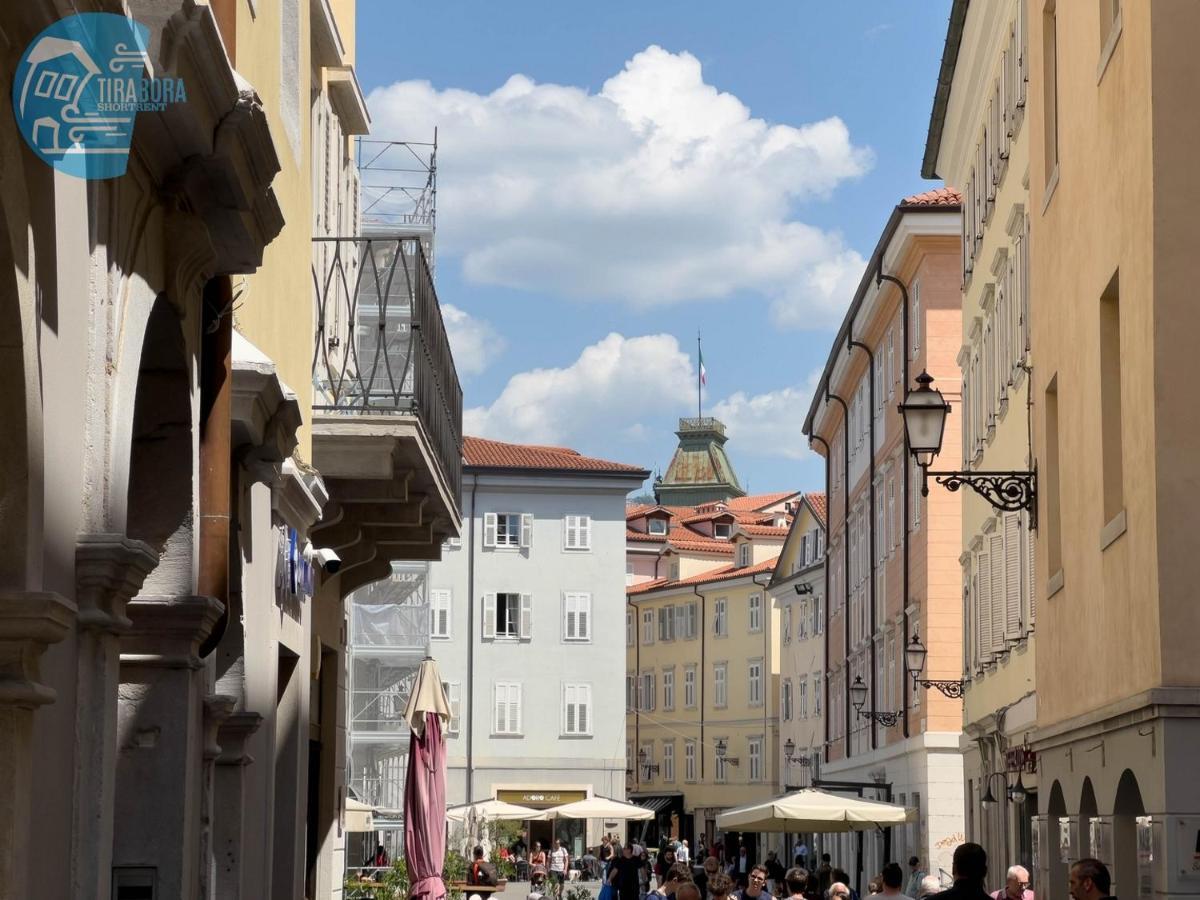Apartament Cavana 3 Tirabora Short Rent Triest Zewnętrze zdjęcie